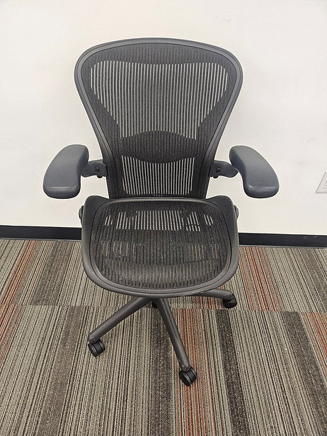 Herman Miller Aeron Classic