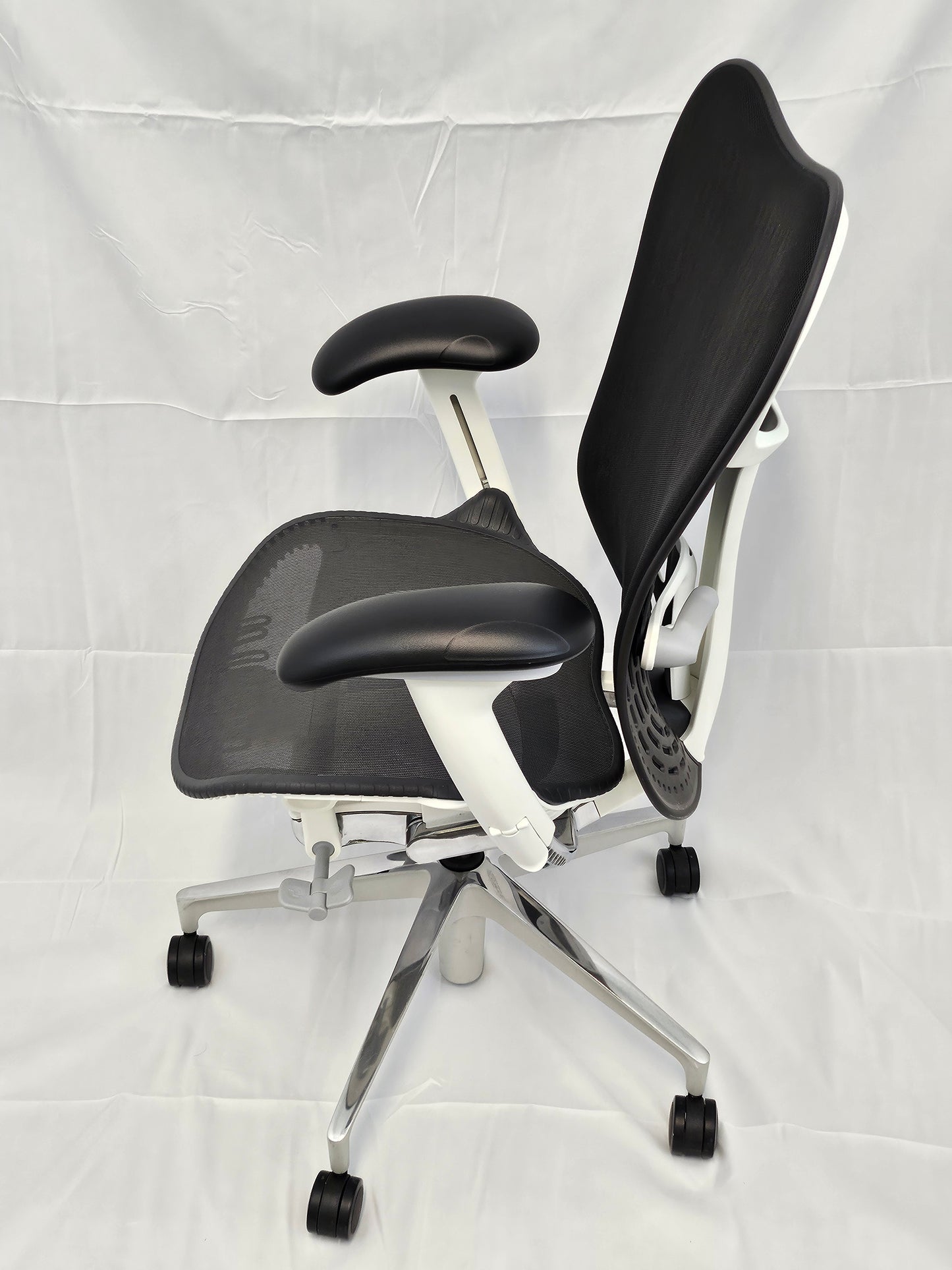 Herman Miller Mirra 2 Adjustable PostureFit