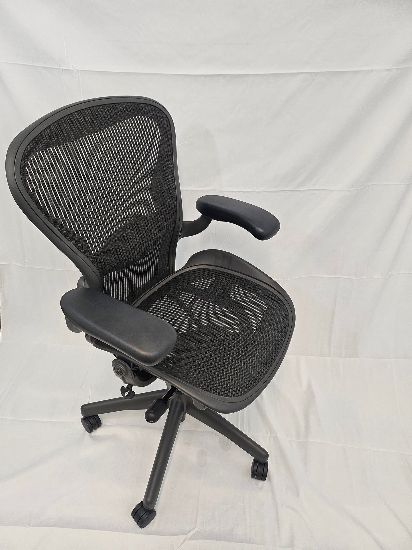 Herman Miller Aeron Classic