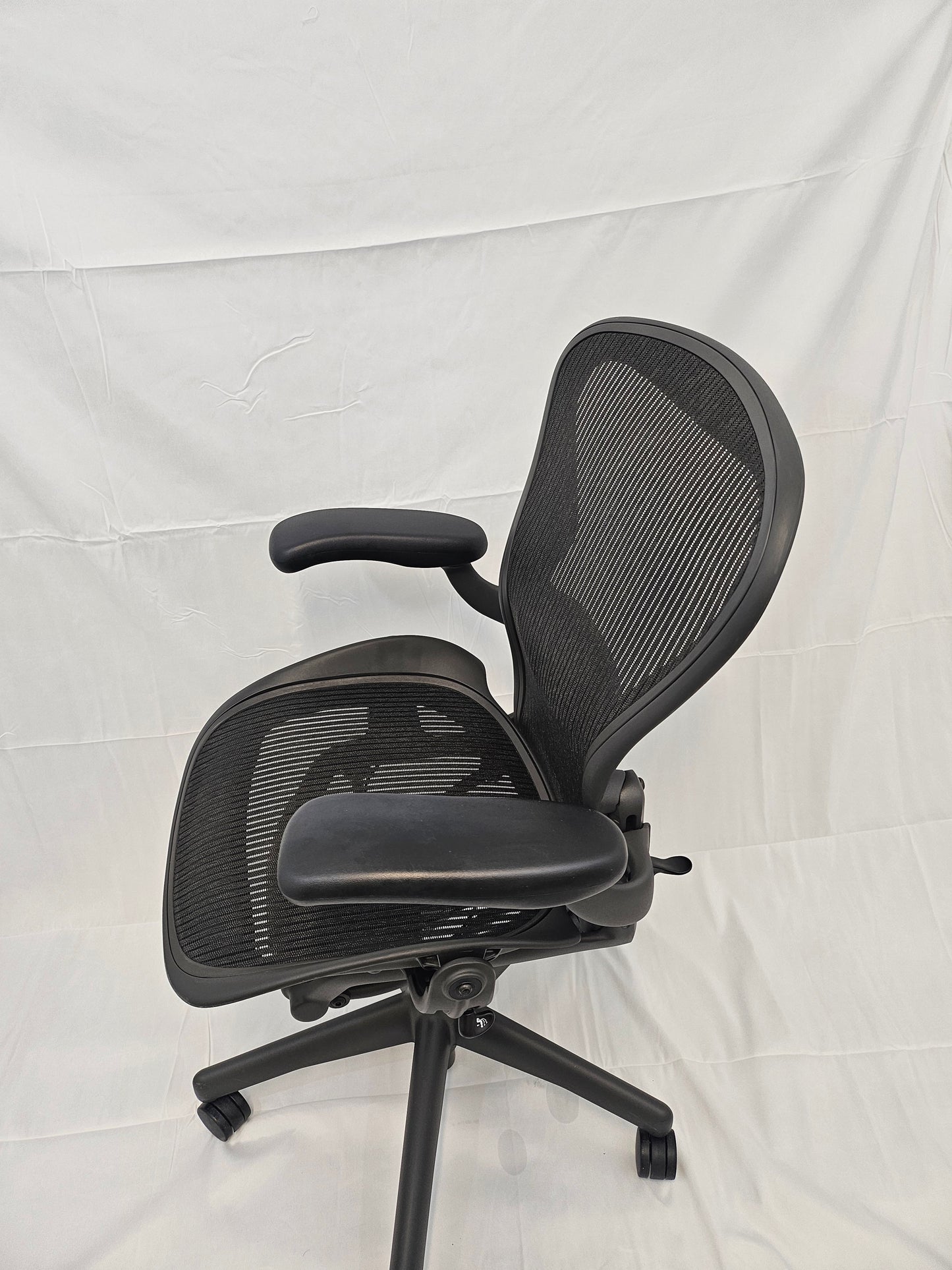 Herman Miller Aeron Classic