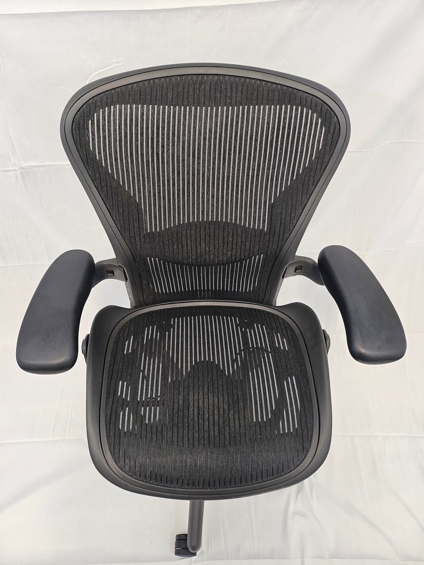 Herman Miller Aeron Classic